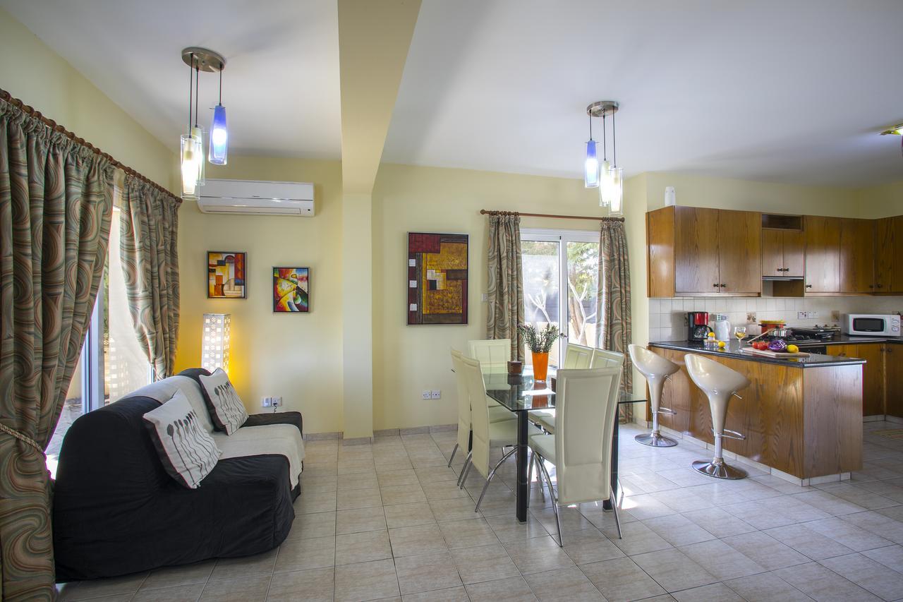 Ayia Napa Tropical Beach Villa Екстериор снимка